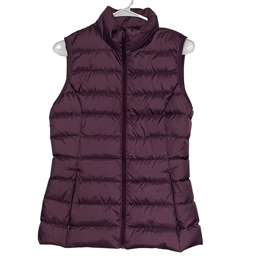 CirrusLite Down Puffer Vest ~ Purple / Dark Berry ~ Size XS Women's ~ EB650